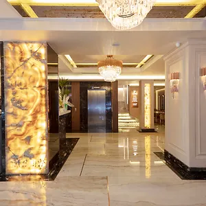 4* Hotel Danis