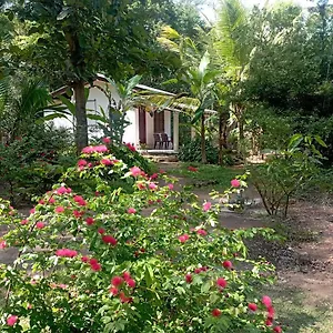  Guest house Sanjana Sri Lanka